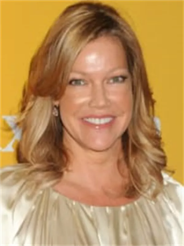 Stacey Travis