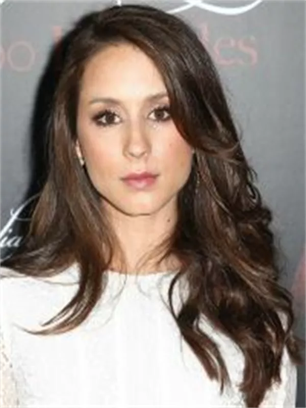 Troian Bellisario