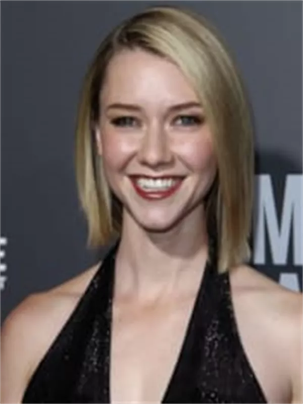 Valorie Curry