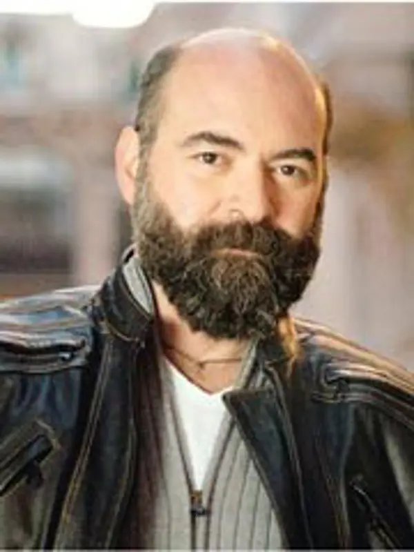 Yıldırım Fikret Urağ